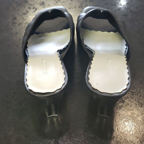 Liz  Claiborne shoes - Picture 3 of 4